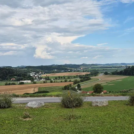 Semesterbostad Apartma Maribor *